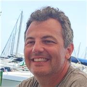 Laureato in lettere classiche offre lezioni di Greco, Latino e Italiano. Impara a studiare le lingue antiche con il mio metodo